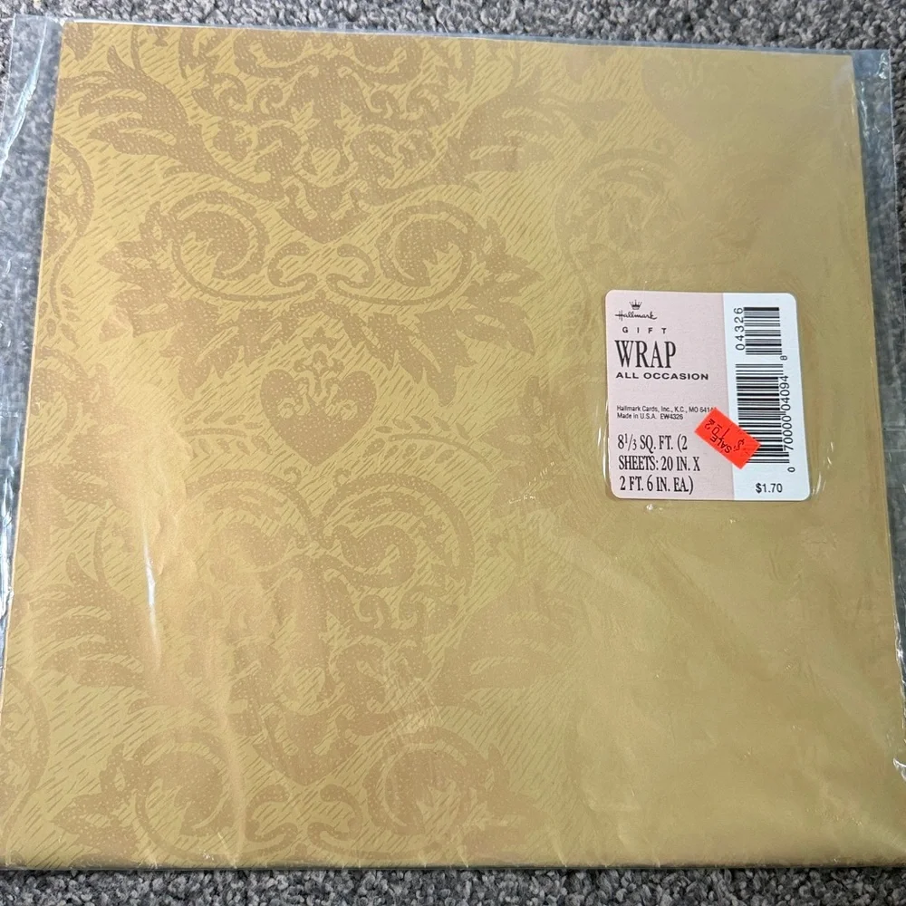5/$25 VINTAGE All Occasion Wrapping Paper Gold Damask